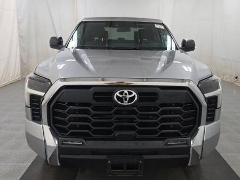 Used 2022 Toyota Tundra SR5 w/ TRD Off-Road Package AWD/4WD image 8