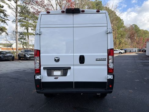 Used 2025 RAM ProMaster 2500 image 7