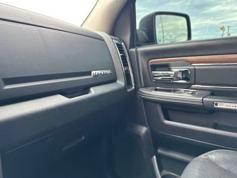 Used 2016 RAM 1500 Laramie w/ Convenience Group AWD/4WD image 36