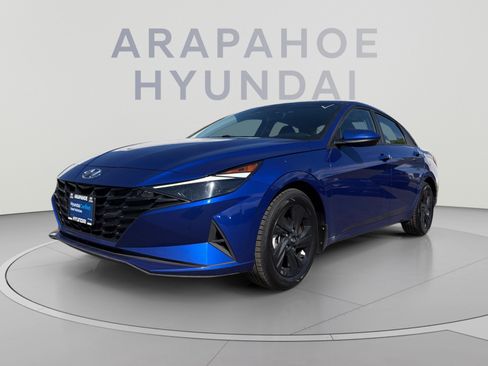 Used 2023 Hyundai Elantra SEL FWD image 1