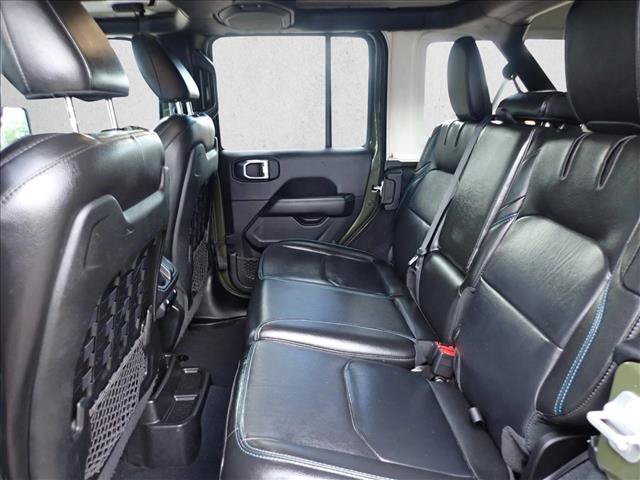 Used 2022 Jeep Wrangler Unlimited Rubicon 4xe AWD/4WD image 9