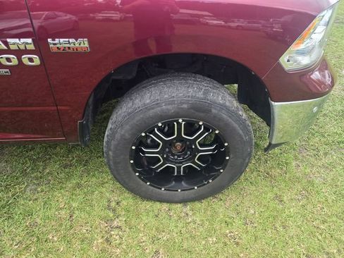 Used 2019 RAM 1500 Big Horn AWD/4WD image 10