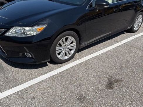 Used 2014 Lexus ES 350 w/ Premium Package FWD image 1