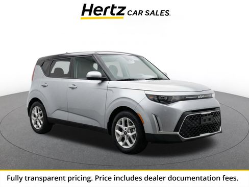 Used 2025 Kia Soul LX w/ LX Technology Package FWD image 1