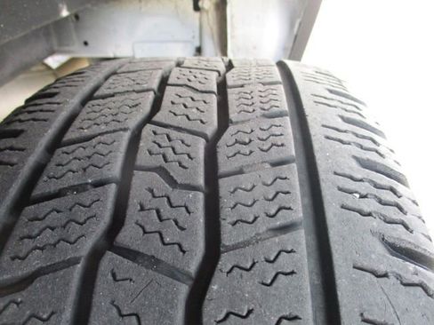 Used 2023 Ford Transit 250 148 High Roof AWD image 25