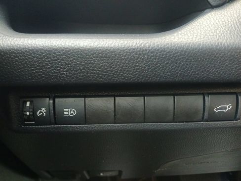 Used 2024 Toyota RAV4 XLE Premium FWD image 21