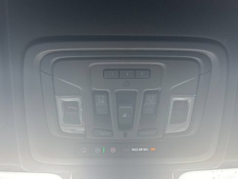 Used 2024 Chevrolet Silverado 1500 ZR2 w/ Technology Package AWD/4WD image 28