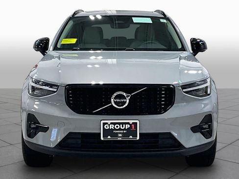 New 2026 Volvo XC40 B5 Ultra w/ Protection Package Premier AWD/4WD image 2