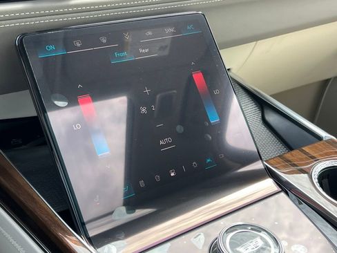 New 2026 Cadillac Escalade Platinum Luxury image 54