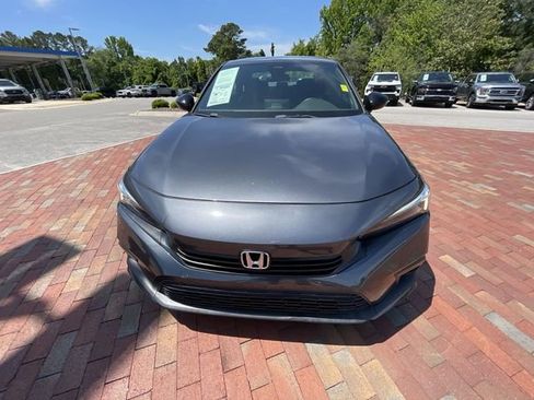 Used 2024 Honda Civic Sport image 25