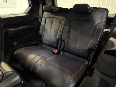 Used 2023 Jeep Grand Cherokee L Summit AWD/4WD image 11