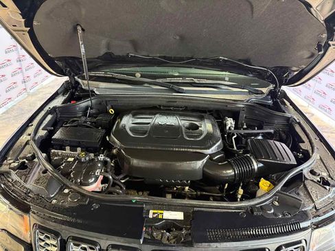 Used 2017 Jeep Grand Cherokee Altitude AWD/4WD image 49