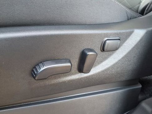 New 2026 Nissan Frontier SV image 26