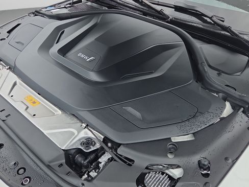Certified 2022 BMW i4 eDrive40 RWD image 19