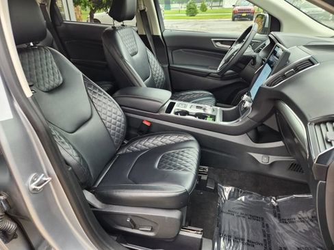 Used 2024 Ford Edge Titanium AWD/4WD image 16