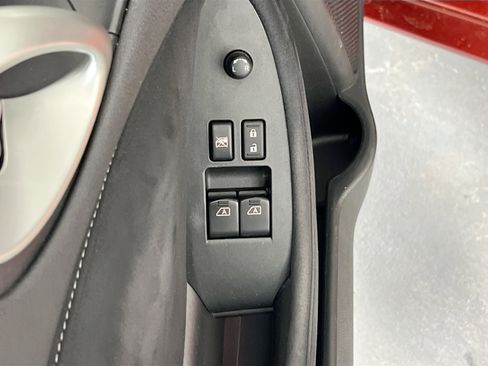 Used 2014 Nissan 370Z Touring w/ Sport Package image 15