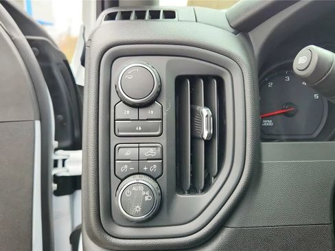 New 2026 Chevrolet Silverado 3500 W/T w/ WT Convenience Package AWD/4WD image 29