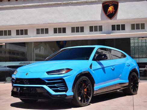 Used 2021 Lamborghini Urus AWD/4WD image 12