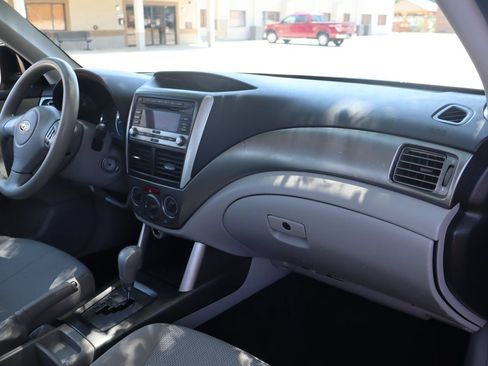 Used 2011 Subaru Forester 2.5X w/ Popular Equipment Group 1A AWD/4WD image 17