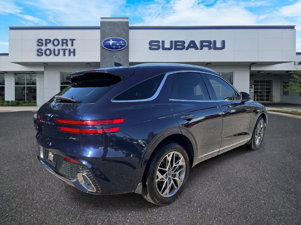 Used 2025 Genesis GV70 2.5T AWD/4WD image 3