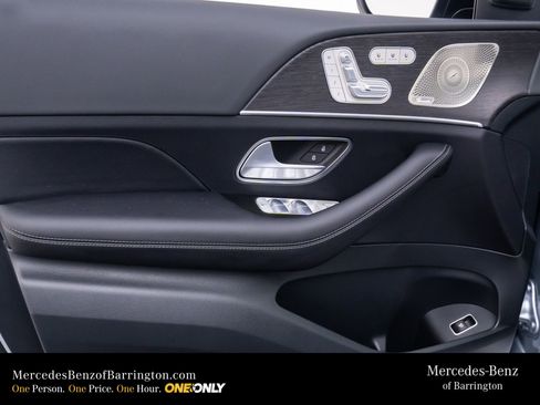 New 2026 Mercedes-Benz GLS 450 4MATIC image 15
