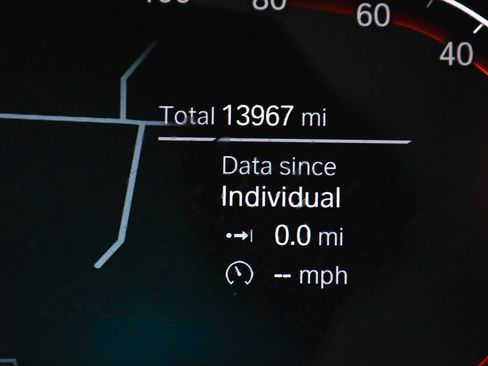 Used 2023 BMW X6 xDrive40i w/ M Sport Package image 21