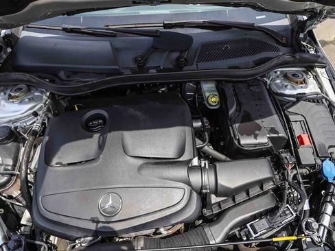 Used 2018 Mercedes-Benz CLA 250 image 35