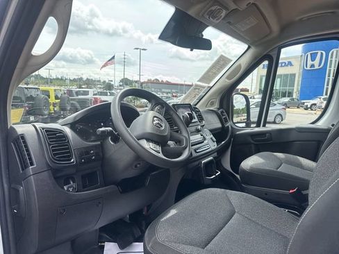 Used 2025 RAM ProMaster 2500 w/ U-Haul Equipment Group FWD image 14