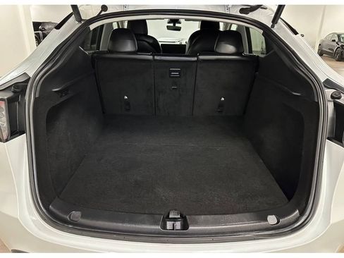 Used 2023 Tesla Model Y Long Range AWD/4WD image 14