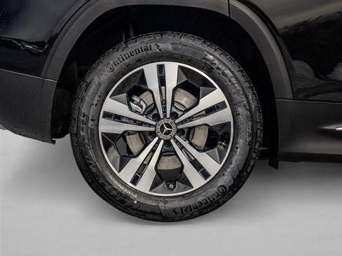 New 2026 Mercedes-Benz GLB 250 4MATIC image 14