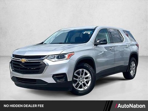 Used 2021 Chevrolet Traverse LS FWD image 1