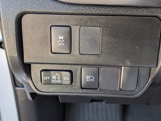 Used 2023 Toyota Tacoma SR5 AWD/4WD image 22
