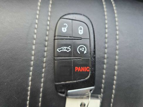 Used 2023 Chrysler 300 S image 21