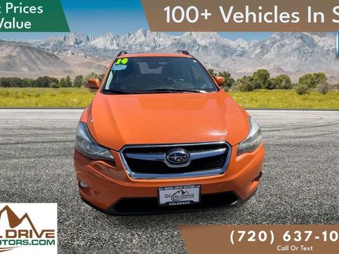 Used 2014 Subaru Crosstrek 2.0i Premium w/ Moonroof Package AWD/4WD image 2