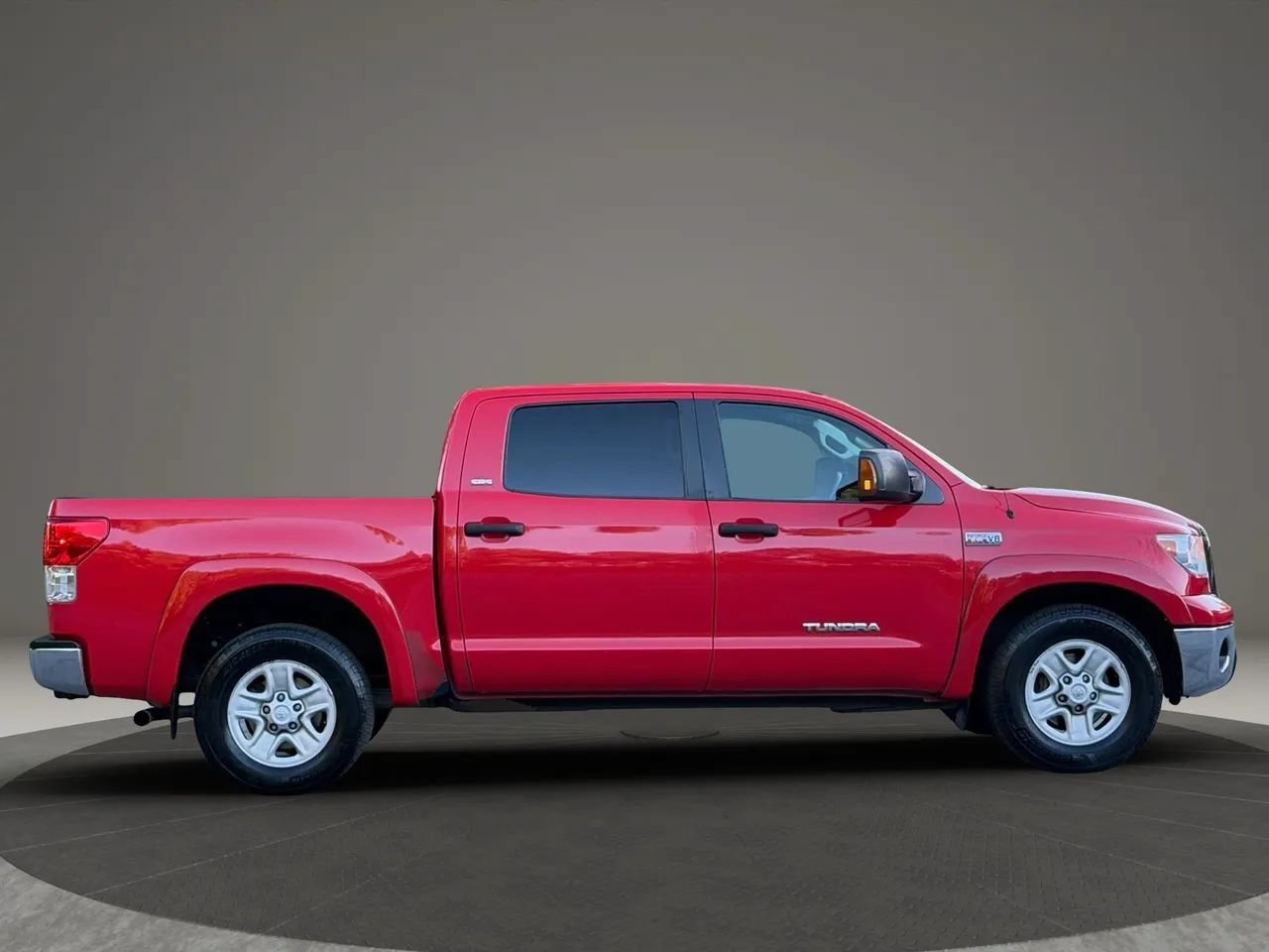 Used 2011 Toyota Tundra 2WD CrewMax w/ SR5 Pkg image 8