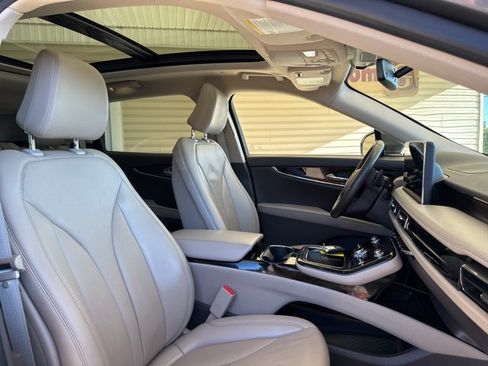 Used 2022 Lincoln Nautilus Reserve w/ Equipment Group 201A image 29