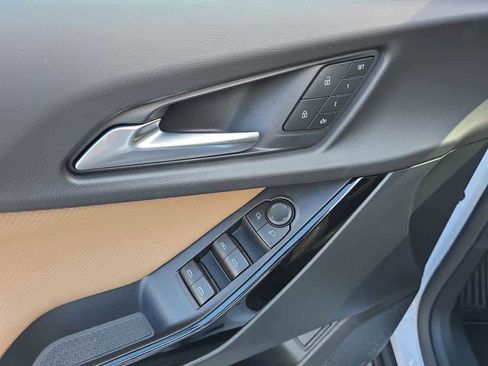 New 2026 Chevrolet Equinox ACTIV w/ Convenience Package III image 13