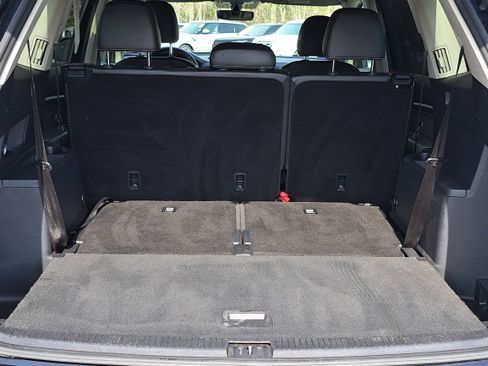 Used 2021 Volkswagen Atlas SE image 13