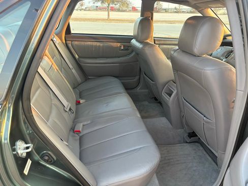Used 2004 Toyota Avalon XLS image 33