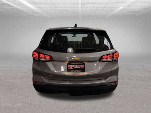 Used 2024 Chevrolet Equinox LT FWD image 28