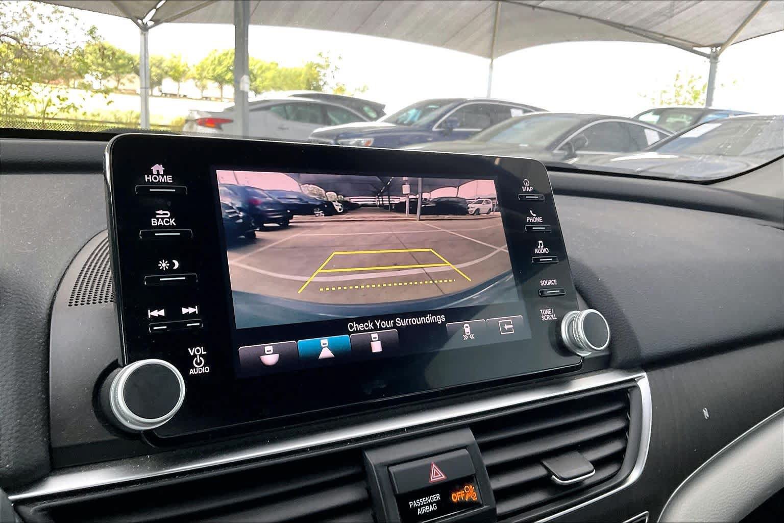 Used 2018 Honda Accord Touring image 26