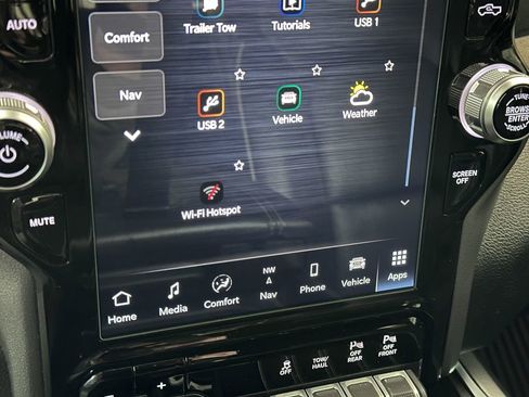 Used 2023 RAM 1500 Laramie AWD/4WD image 52