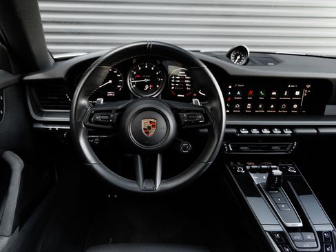 Certified 2023 Porsche 911 Carrera GTS RWD image 17
