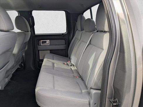 Used 2011 Ford F150 XLT w/ XLT Chrome Pkg image 17