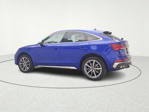 Used 2022 Audi SQ5 Premium w/ Convenience Package image 5