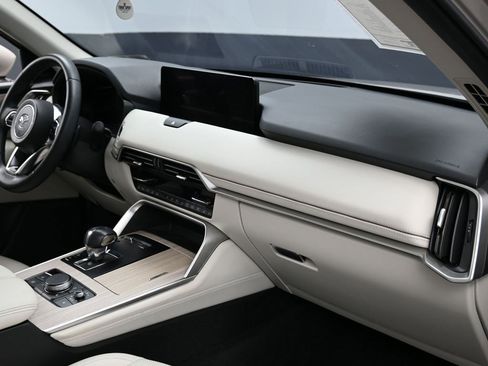 Used 2024 MAZDA CX-90 Plug-In Hybrid w/ Premium Plus image 39