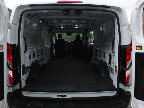 Used 2023 Ford Transit 250 Low Roof RWD image 16