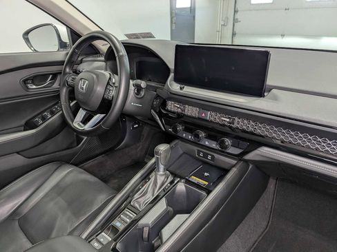 Used 2023 Honda Accord Touring image 43