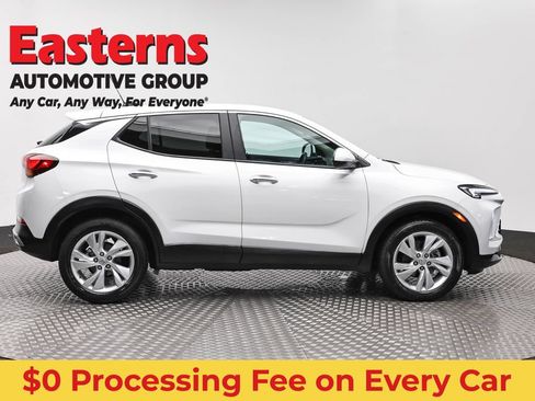 Used 2024 Buick Encore GX Preferred FWD image 4