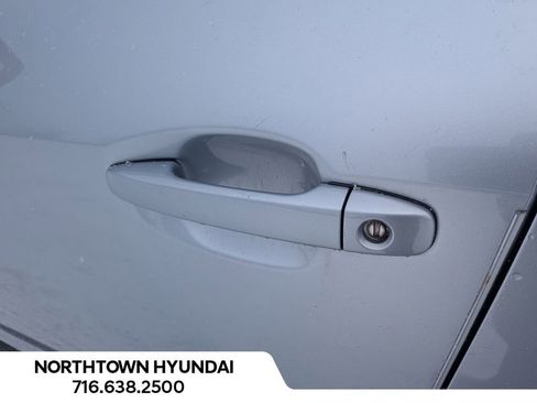 Used 2020 Subaru Outback Premium image 32